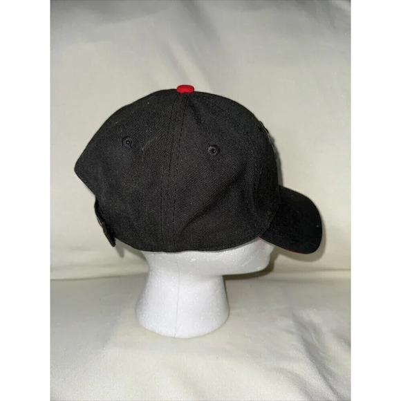 Atlanta Falcons 9forty Brand Hat Embroidered Logo Black & Red Feathers Cap - Picture 4 of 5